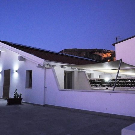 La Perla Amantea - Rooms & Apartaments Eksteriør billede